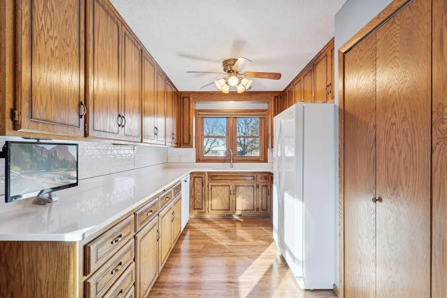 14355 Embry Path, Apple Valley, MN 55124 - Image #2