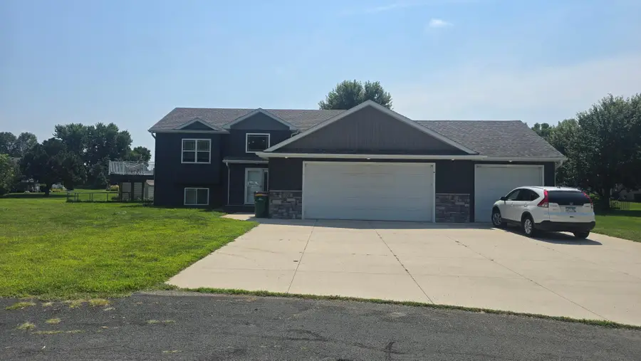 110 4th Place Sw, Geneva, MN 56035 - Image #3