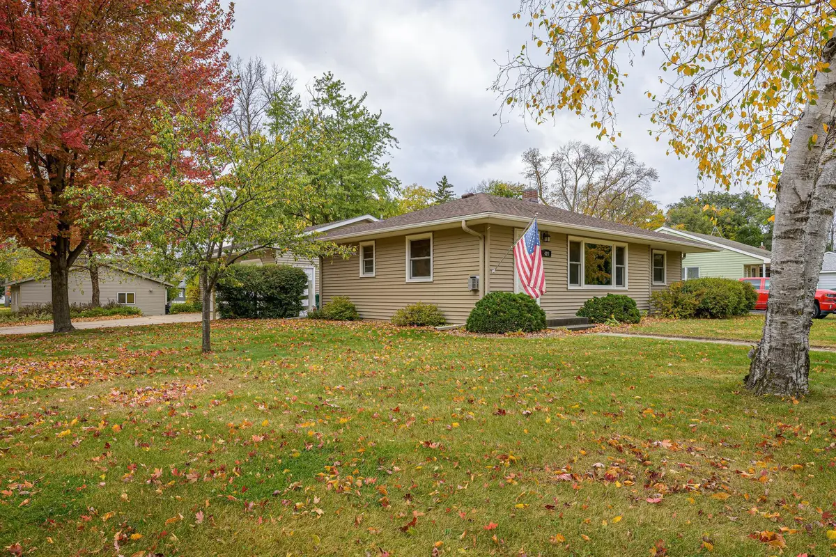 426 S Litchfield Avenue, Litchfield, MN 55355 - Image #1