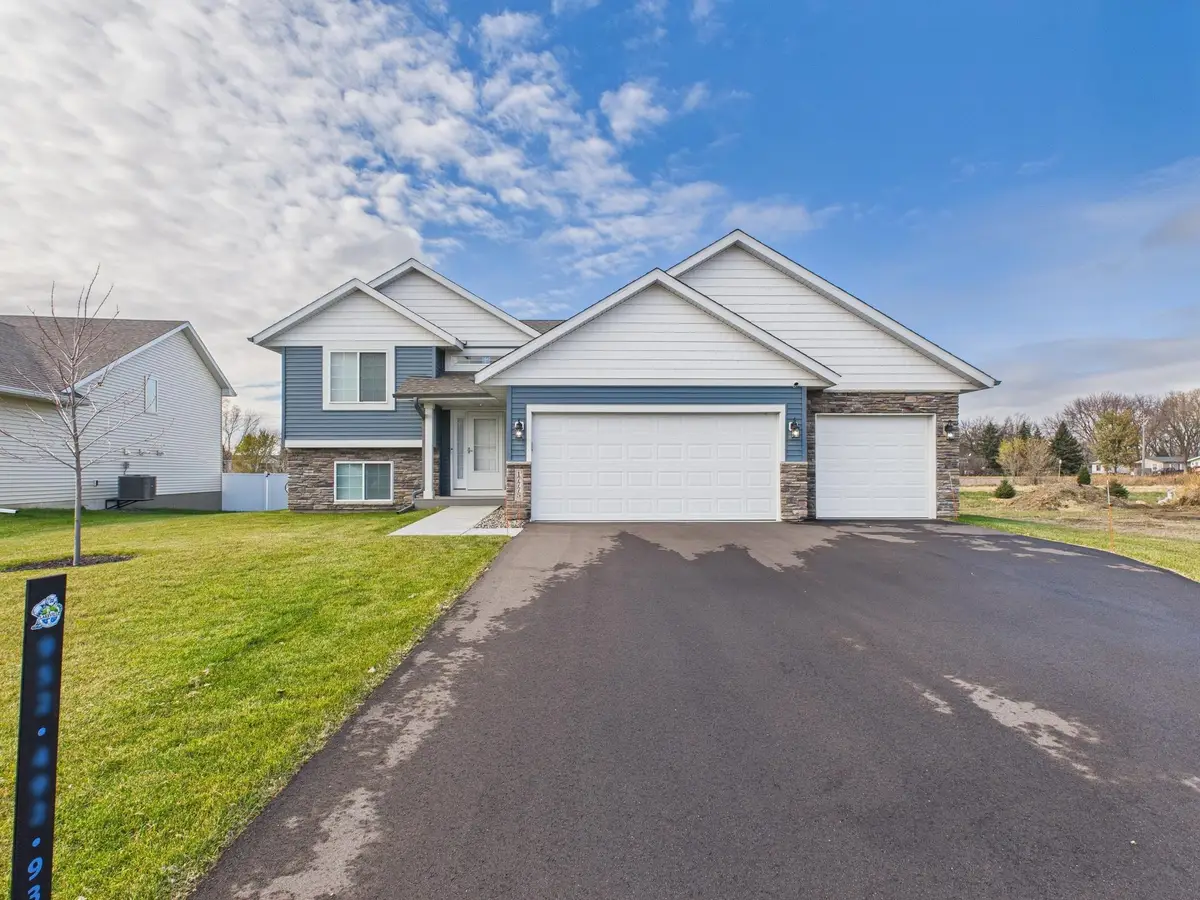 17775 Empire Trail, Lakeville, MN 55044 - Image #1