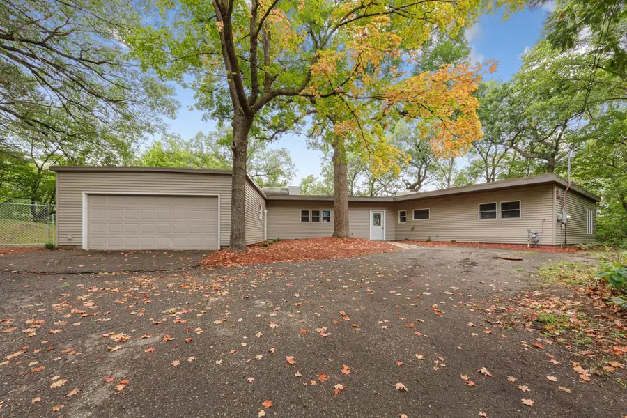 501 Seabury Lane, Faribault, MN 55021 - Image #3