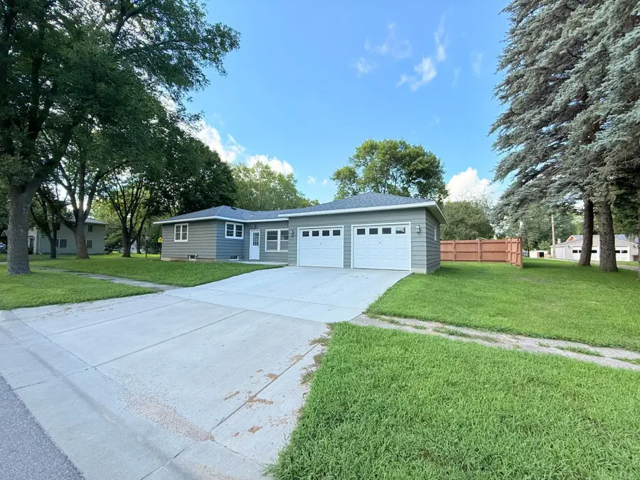 1202 N 5th Street, Montevideo, MN 56265 - #2