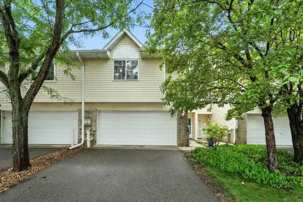 6187 Creek Line Drive, Minnetonka, MN 55345