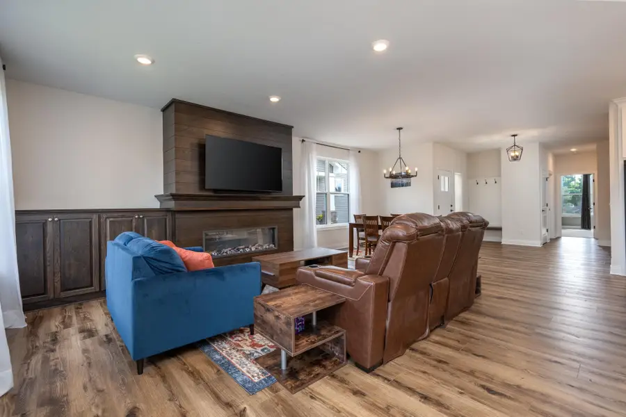 637 Maple Court, New Richmond, WI 54017 - Image #3