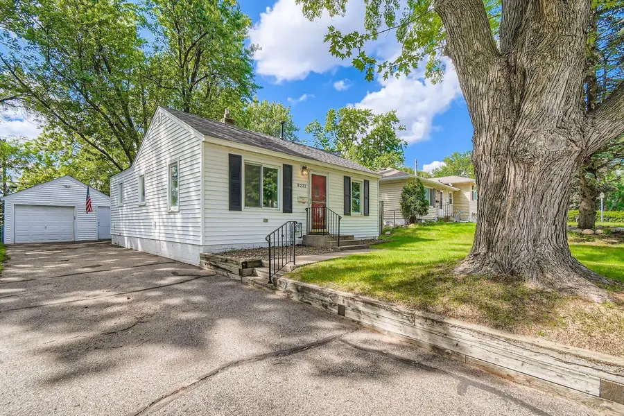 8232 Wentworth Avenue S, Minneapolis, MN 55420 - Image #3