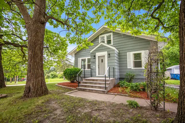 3301 Beard Avenue N, Robbinsdale, MN 55422