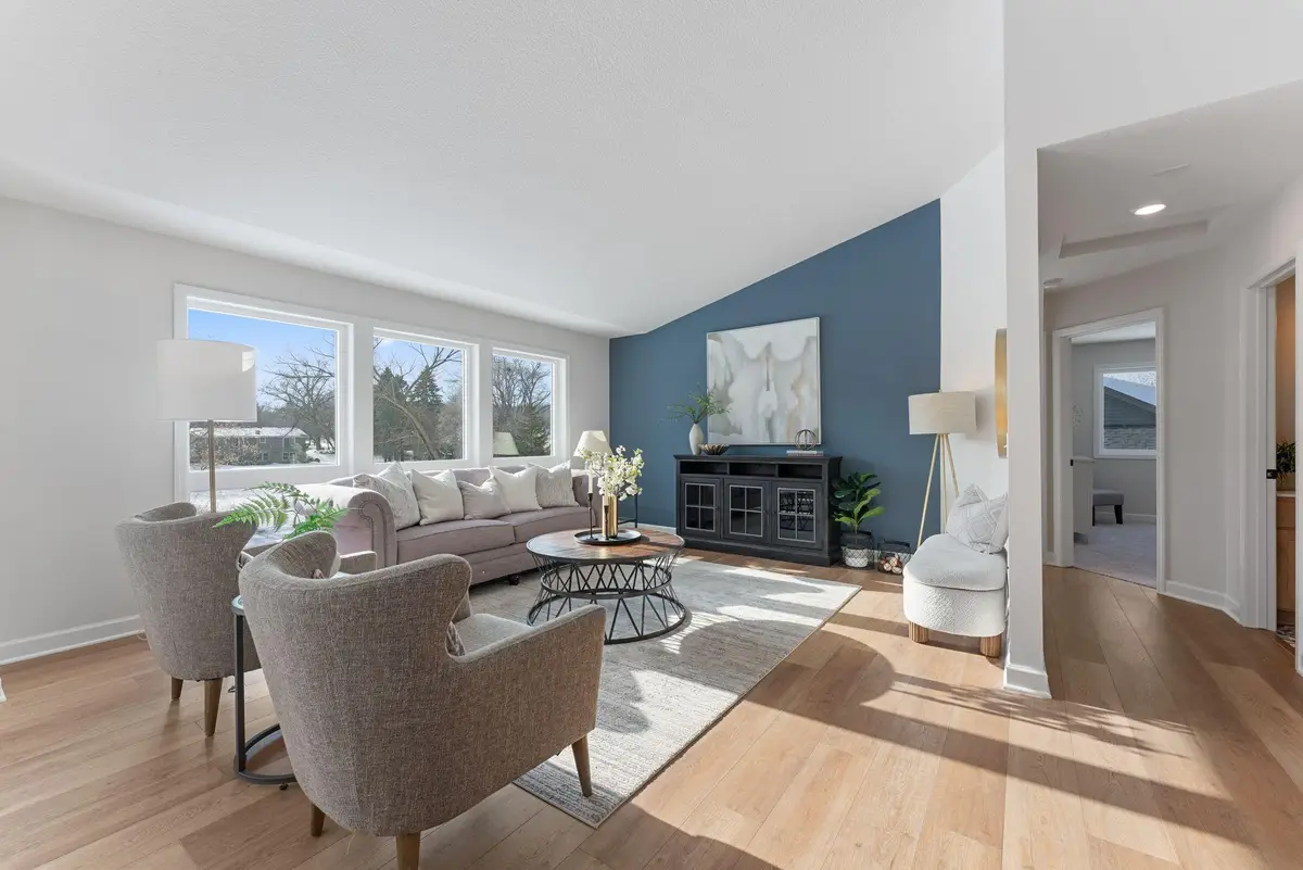 7142 22nd Avenue E, Shakopee, MN 55379 - #1