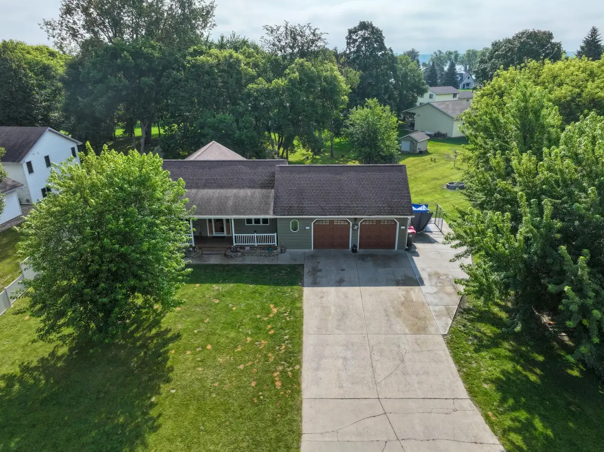 901 Geneva Drive, Alexandria, MN 56308 - Image #1