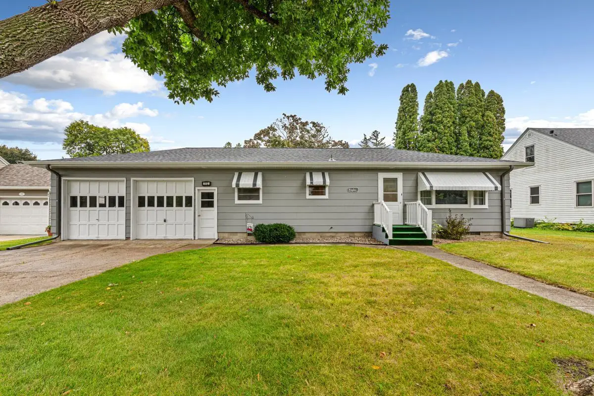 512 7th Street, Gaylord, MN 55334 - #1