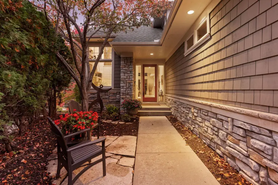 1760 Waterford Court, Golden Valley, MN 55422 - Image #2