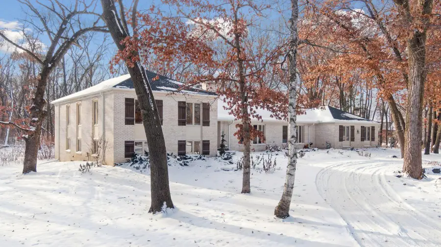 23 Evergreen Road, Saint Paul, MN 55127 - Image #2