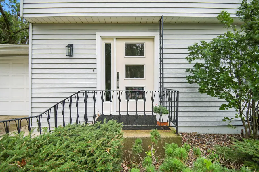 2207 5th Avenue Nw, Austin, MN 55912 - #2