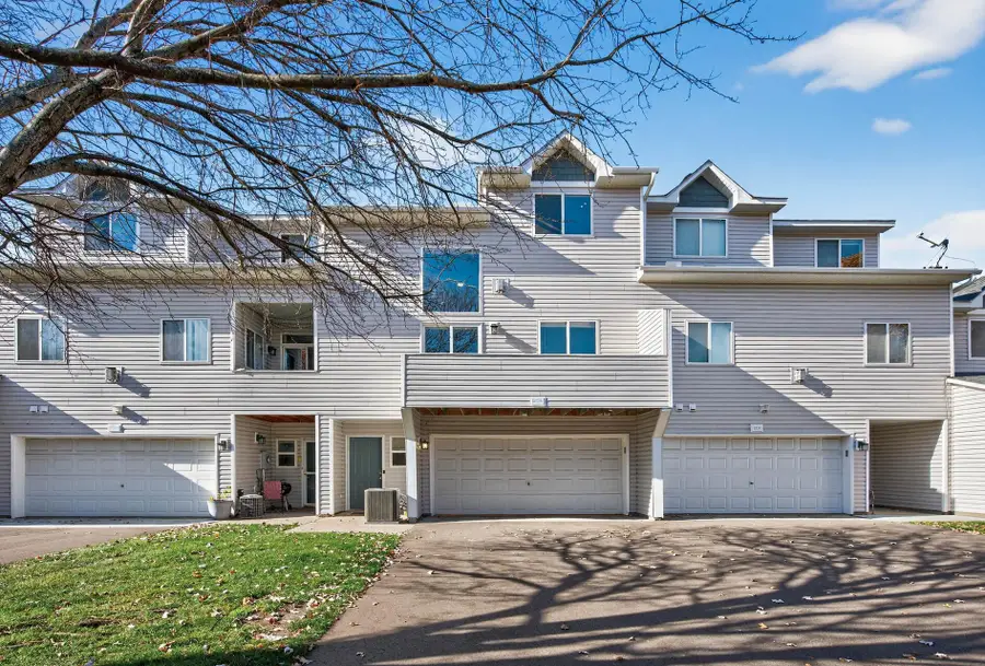 10708 Tamarack Street Nw, Coon Rapids, MN 55433 - Image #3
