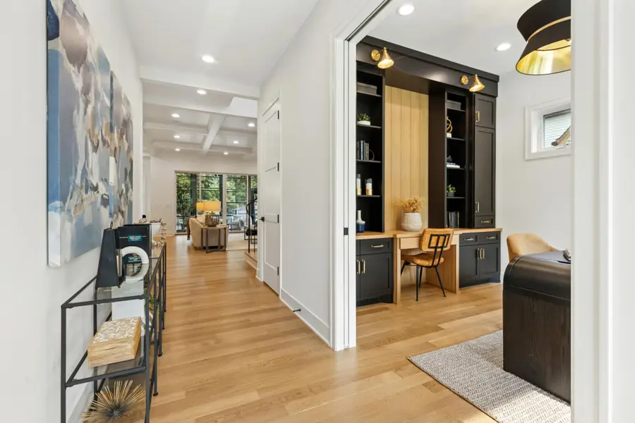 6612 Warren Avenue S, Edina, MN 55439 - Image #2