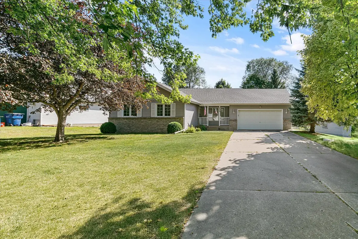 926 21st Street Se, Saint Cloud, MN 56304 - Image #1