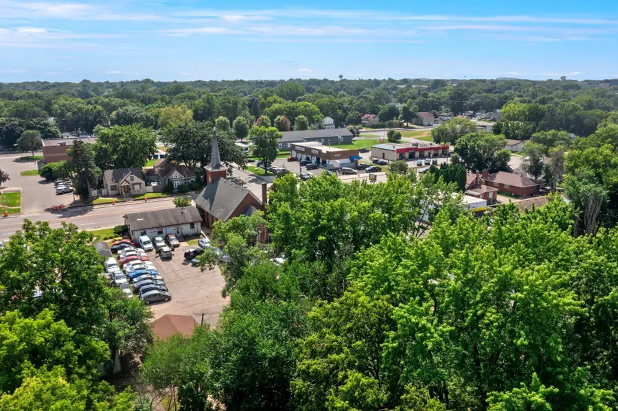 720 Bluff Avenue, Shakopee, MN 55379 - #2