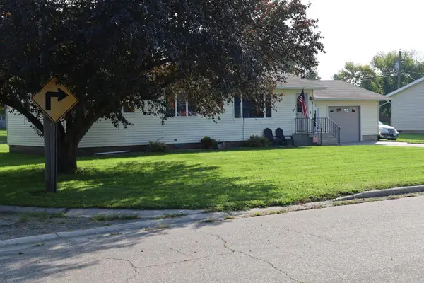 308 Lois Avenue S, Herman, MN 56248