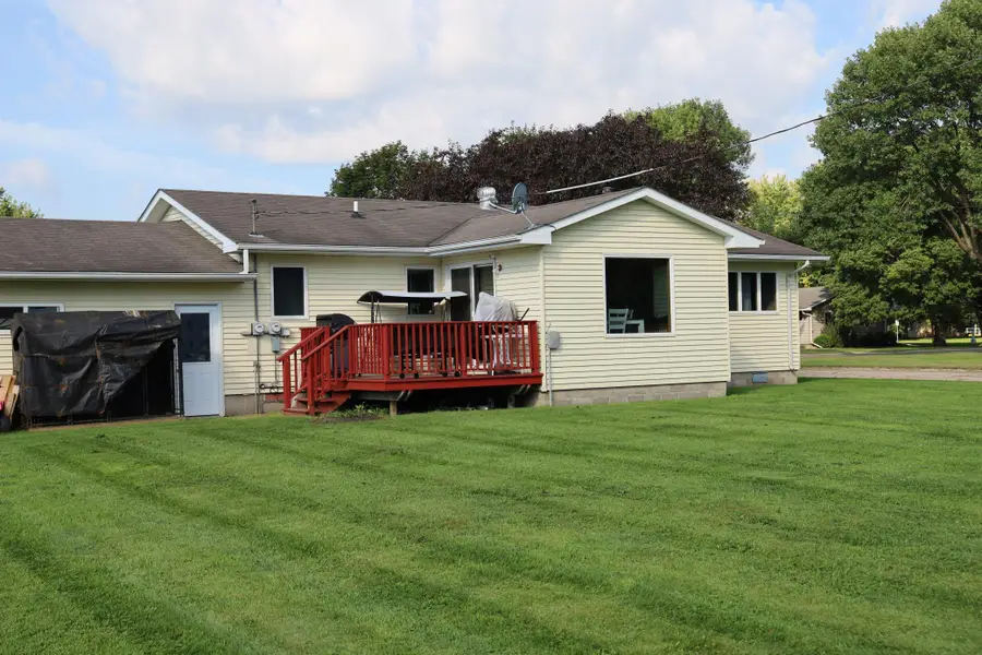 308 Lois Avenue S, Herman, MN 56248 - Image #3