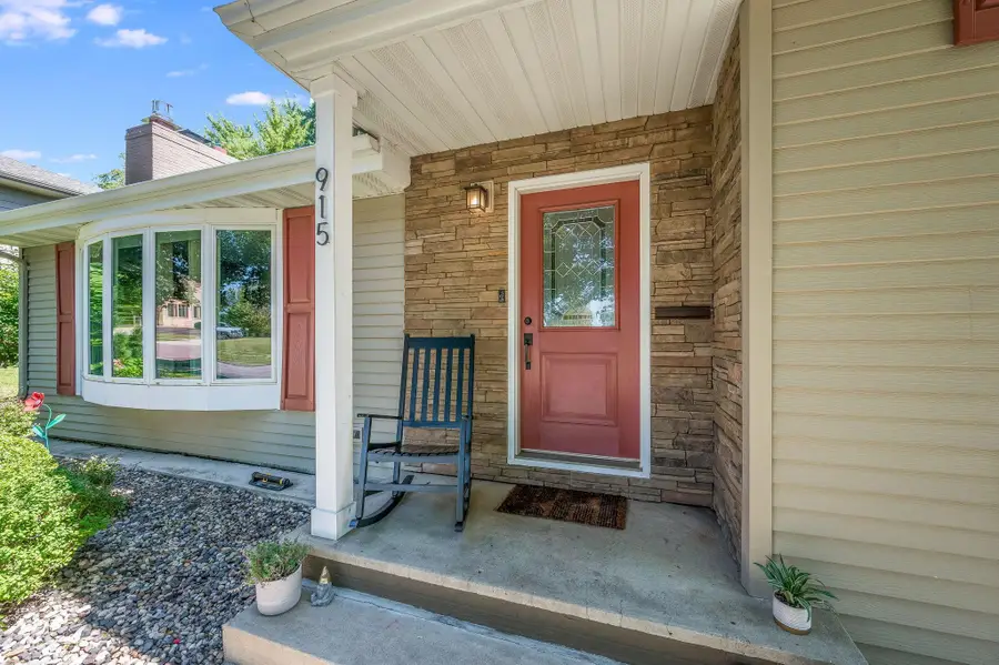 915 S Hampton Street, Fairmont, MN 56031 - Image #2