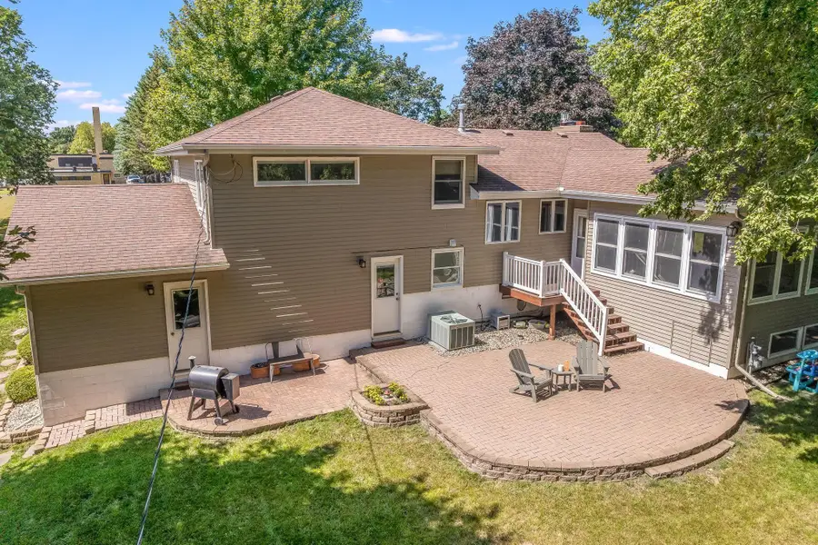 915 S Hampton Street, Fairmont, MN 56031 - Image #3