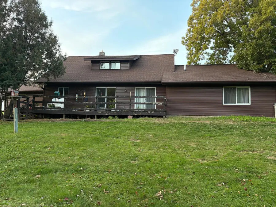 41 County Line Avenue, Clear Lake, WI 54005 - Image #3