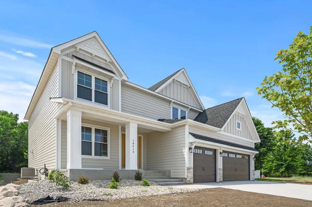 10309 Lakeview Drive W, Minnetonka, MN 55305 - #1