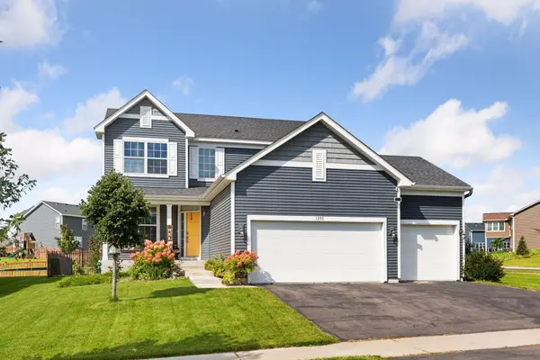 1250 Maple Lane, Carver, MN 55315