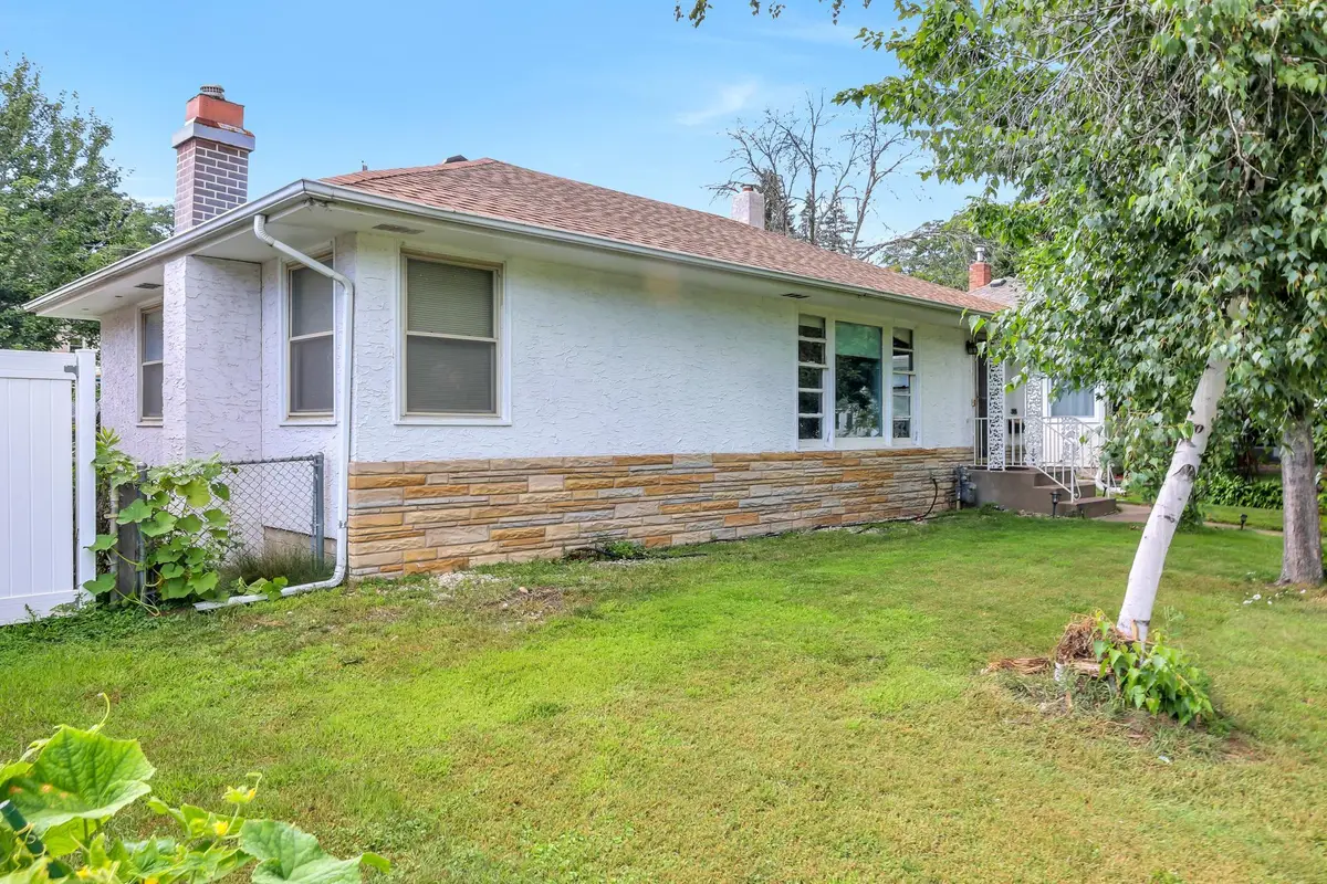 1567 Atlantic Street, Saint Paul, MN 55106 - #1