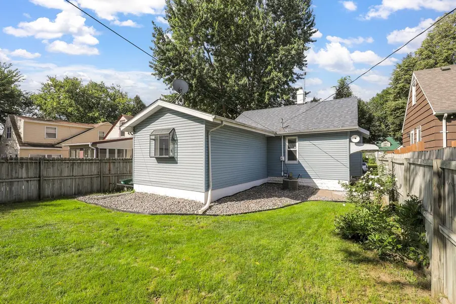 3428 Queen Avenue N, Minneapolis, MN 55412 - Image #2