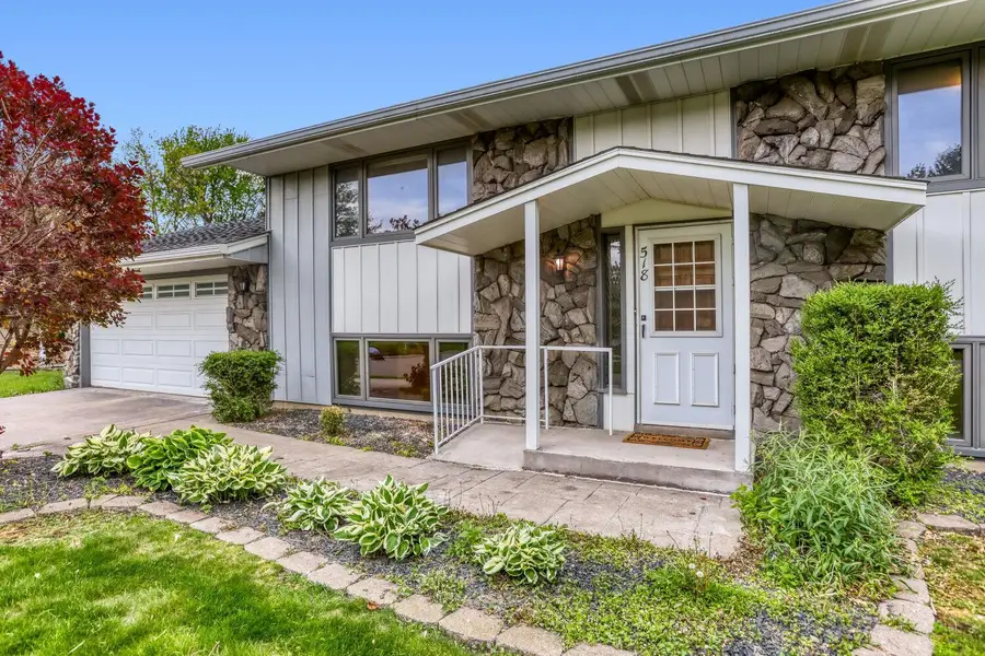 518 Rolls Road, Saint Paul, MN 55112 - #3