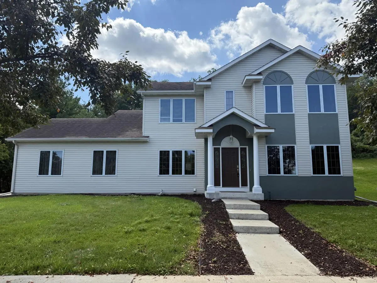 3018 Mayowood Common Circle Sw, Rochester, MN 55902 - #1