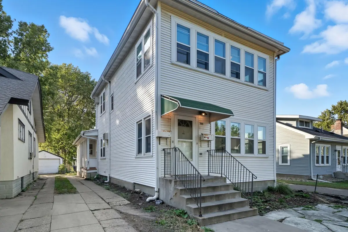 1081 13th Avenue Se, Minneapolis, MN 55414 - #1