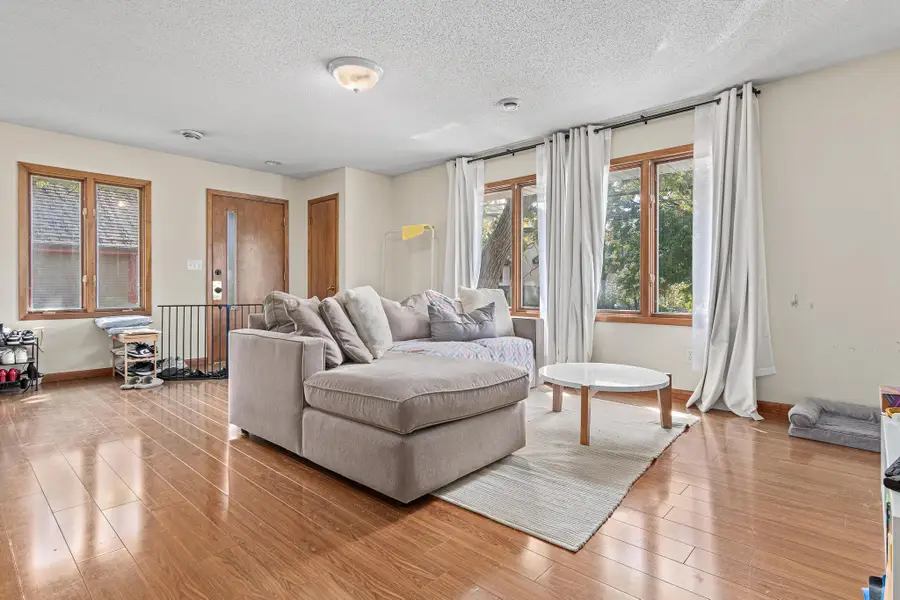 774 Aldine Street, Saint Paul, MN 55104 - Image #2