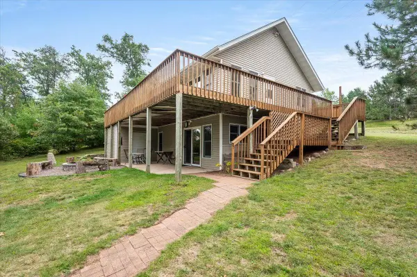 7207 E County Road T, Gordon, WI 54838