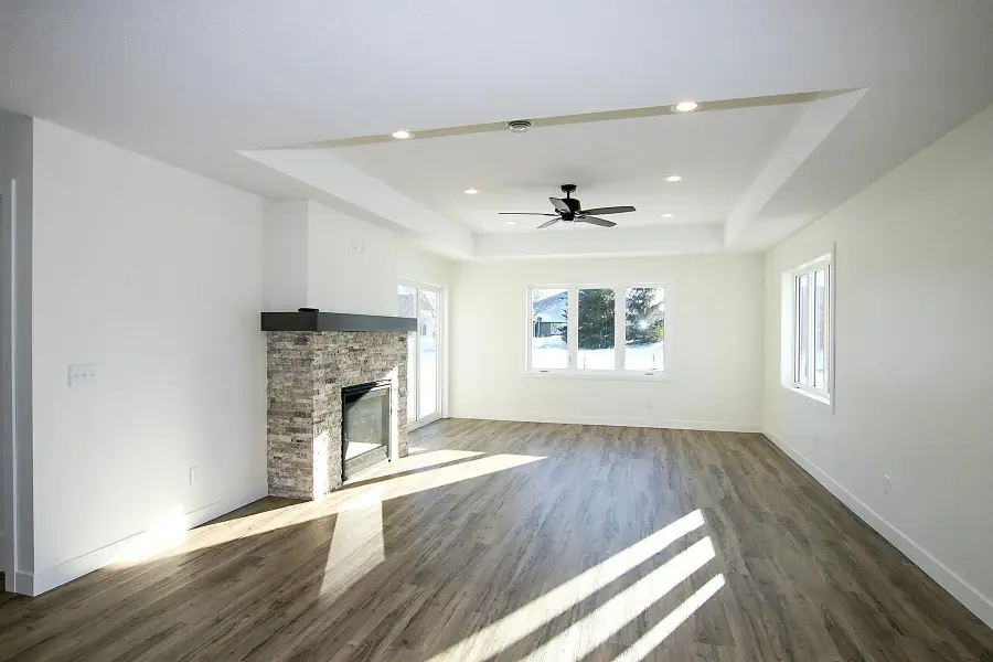 254 Eau Claire Avenue Se, Hutchinson, MN 55350 - Image #3