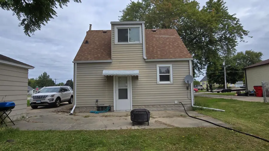 2002 3rd Avenue Ne, Austin, MN 55912 - #3