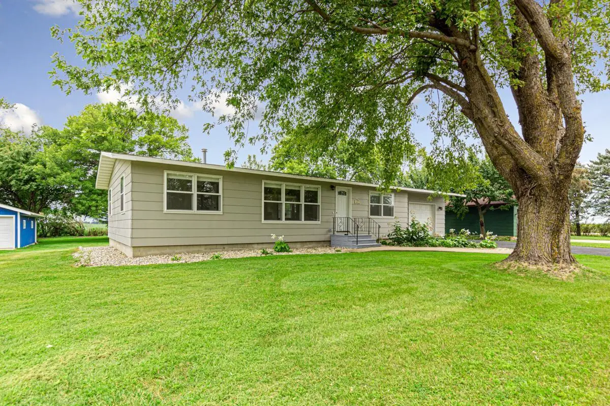 205 Park Avenue N, Vernon Center, MN 56090 - Image #1