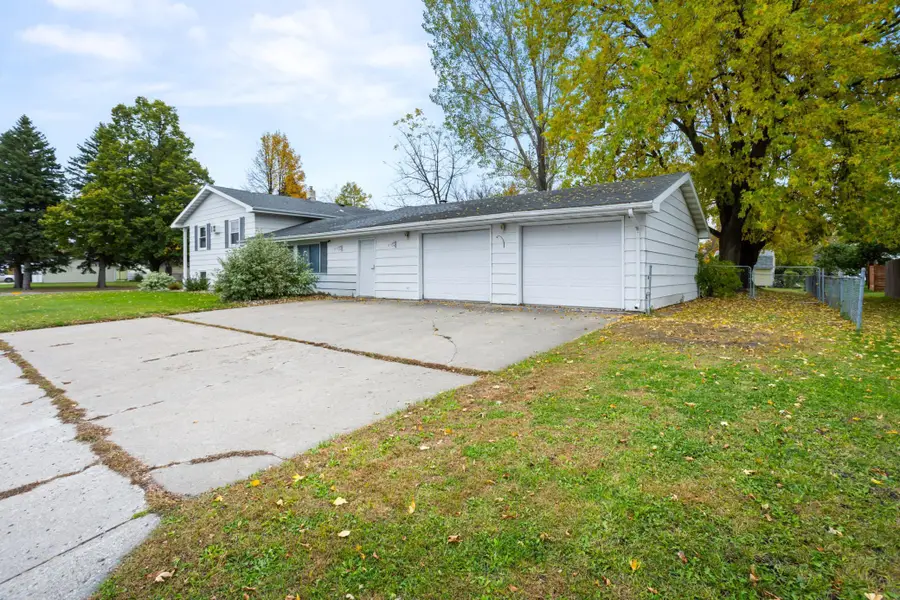 429 14th Street N, Breckenridge, MN 56520 - #3