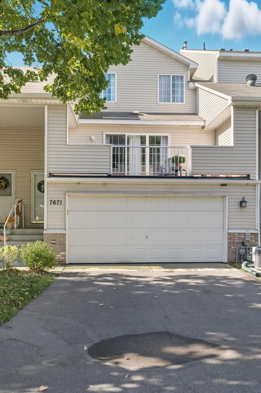 7671 Nicholas Way, Chanhassen, MN 55317 - #3