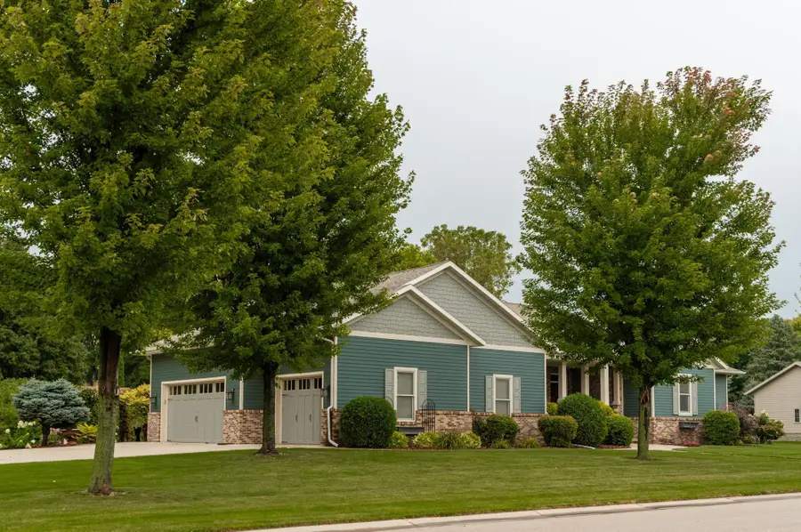 903 13th Street S, Benson, MN 56215 - #3