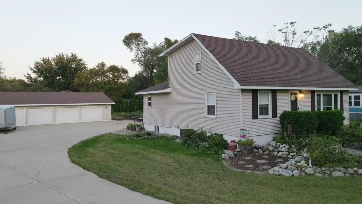 4316 133rd Avenue Ne, Spicer, MN 56288 - Image #1