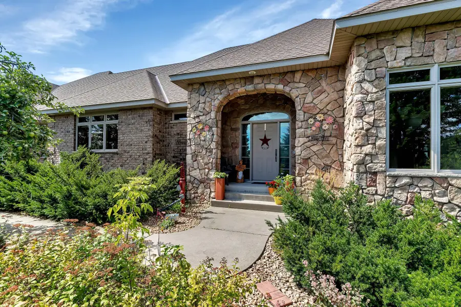 22235 Ridgeview Drive, Saint Cloud, MN 56301 - Image #3