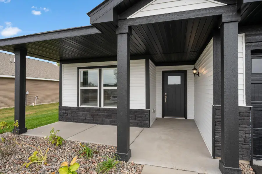 341 Florence Avenue S, Annandale, MN 55302 - Image #3