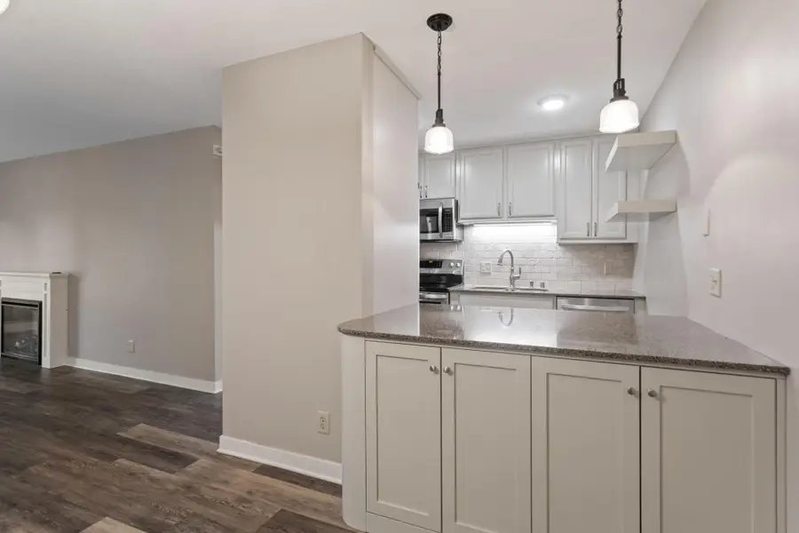 35 Nathan Lane N #210, Minneapolis, MN 55441 - Image #2