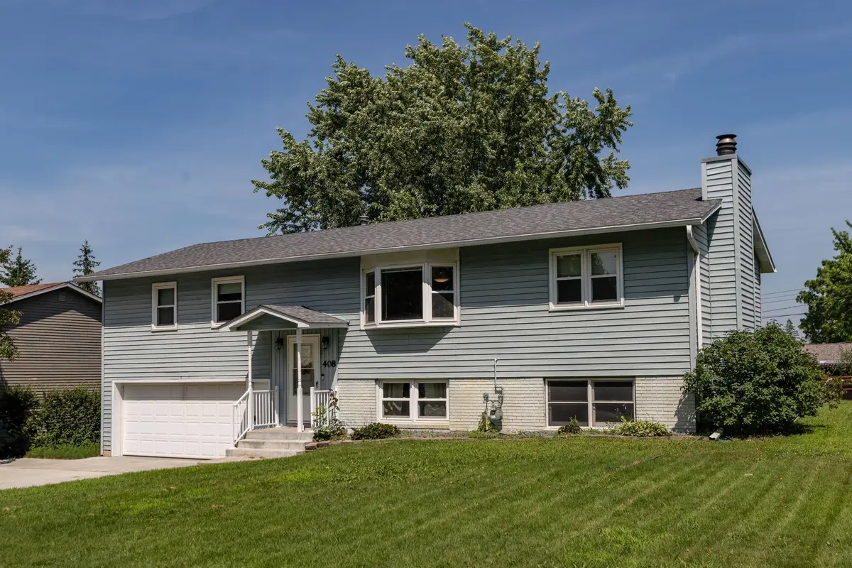 408 6th Avenue Nw, Dodge Center, MN 55927 - #1