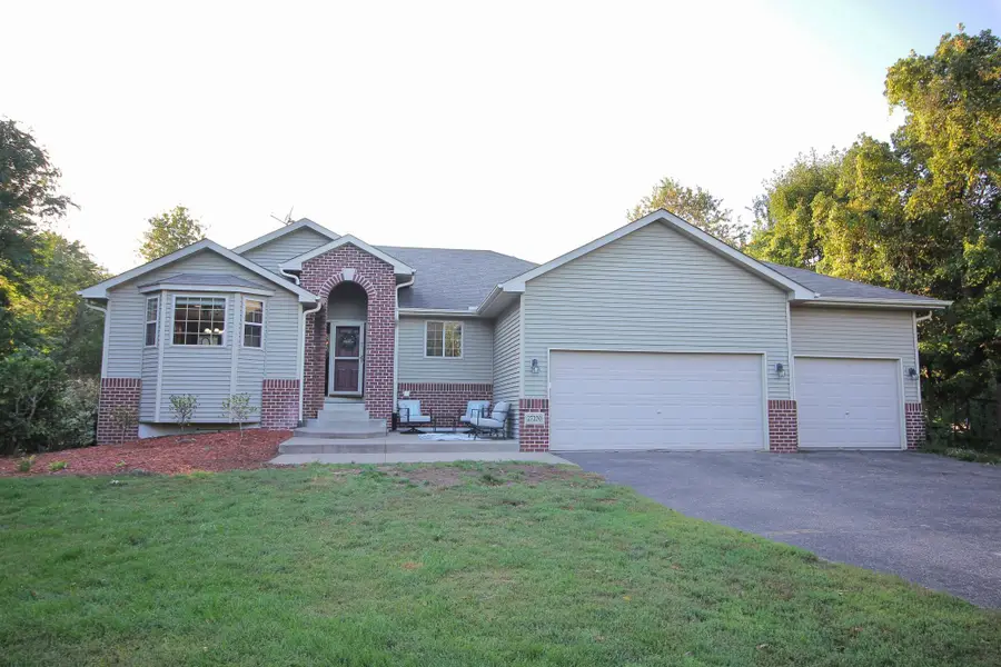 27230 Bayshore Drive, Isanti, MN 55040 - Image #2