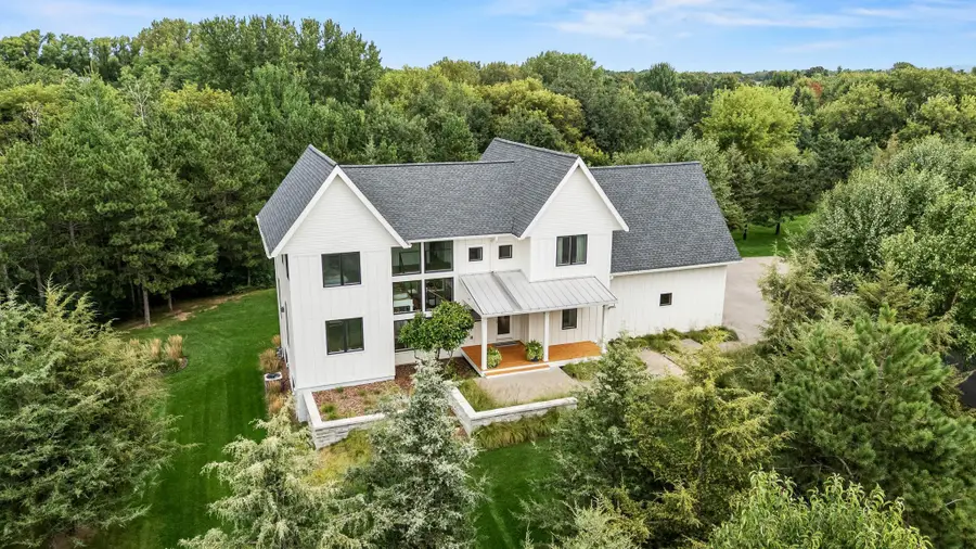 394 Deer Valley Drive, Hudson, WI 54016 - Image #2