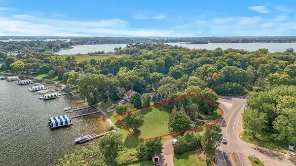 3705 North Shore Drive, Wayzata, MN 55391