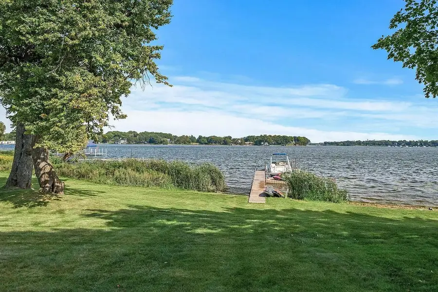 3705 North Shore Drive, Wayzata, MN 55391 - Image #3