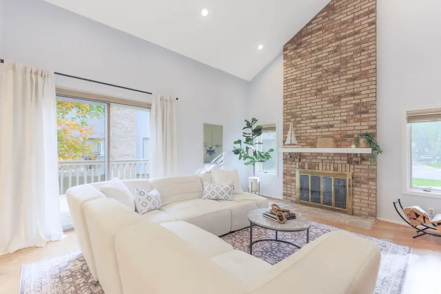 1148 Hollybrook Drive, Wayzata, MN 55391 - Image #3